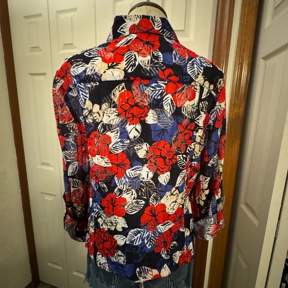 Vintage Red White Blue floral button down blouse - Picture 2 of 10